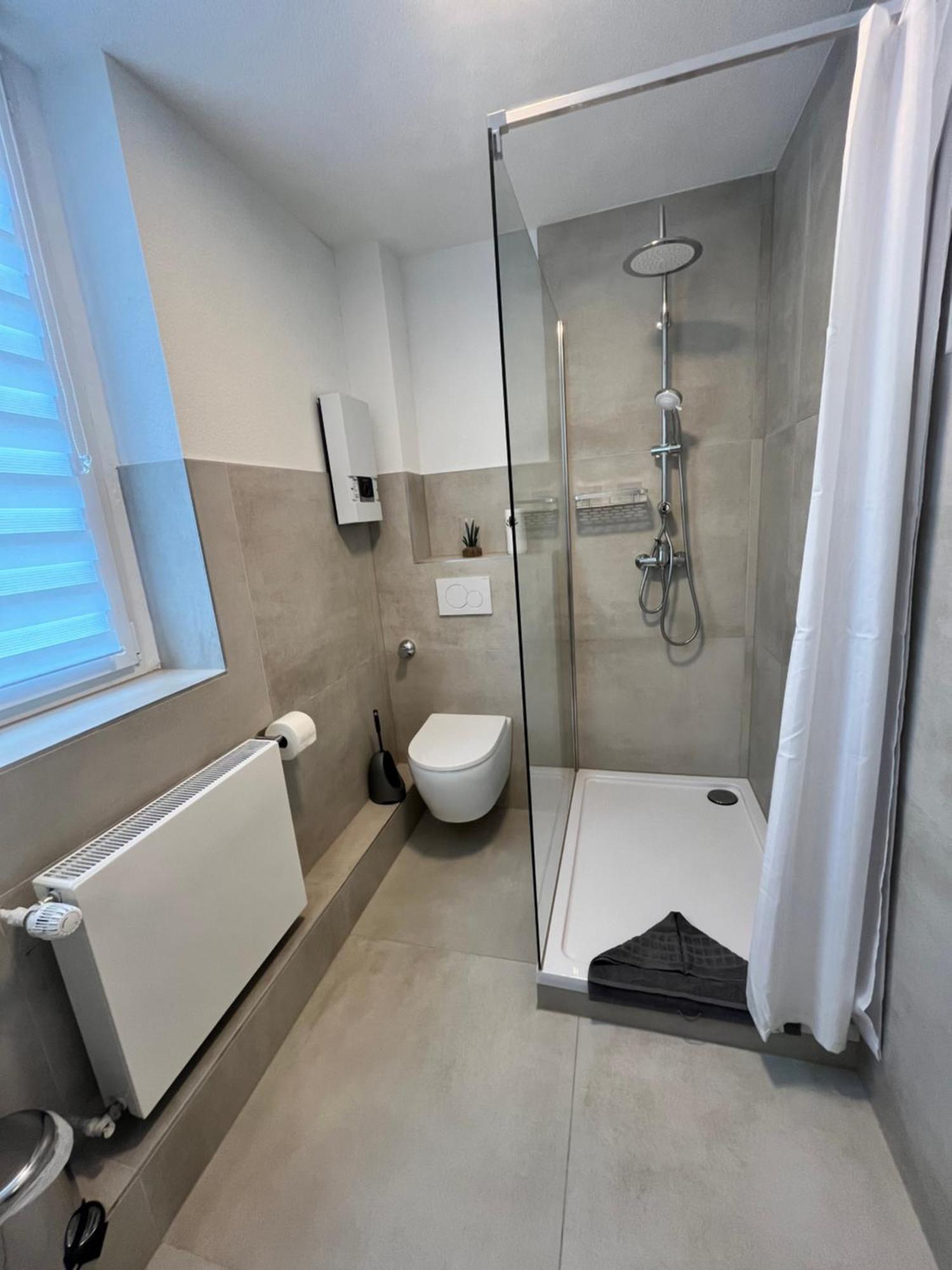 קרפלד Appartment New York Naehe Duesseldorf, Messe, Hbf, City, Wifi, Helios Hospital מראה חיצוני תמונה